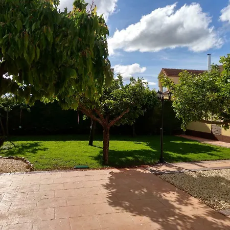 Semesterbostad La Casita Del Abuelo Villalmanzo